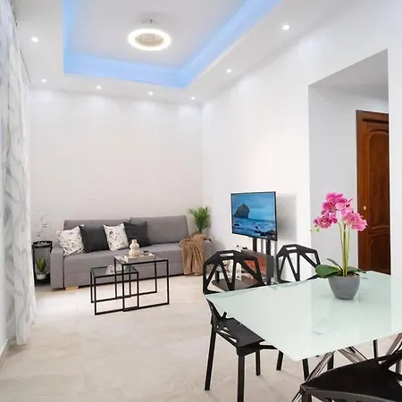 Apartment And Holidays